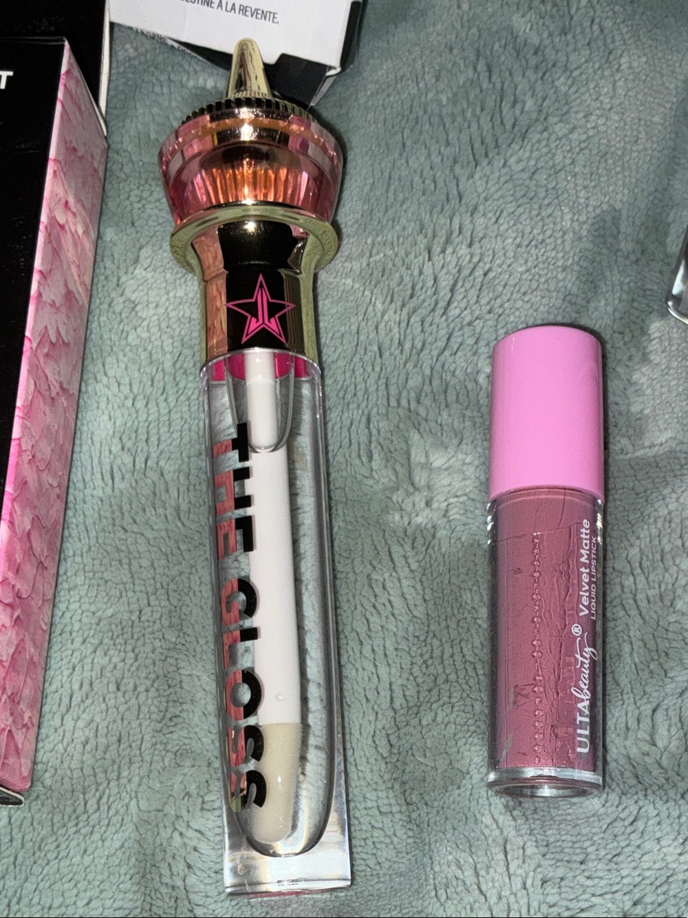 LUXURY LIP BUNDLE NWT - Picture 4 of 10